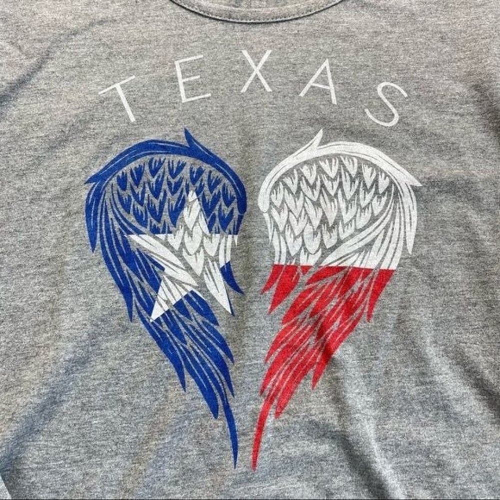 Texas Flag Angel Wings Gray Long Sleeve Scoop Neck T-Shirt Size Medium